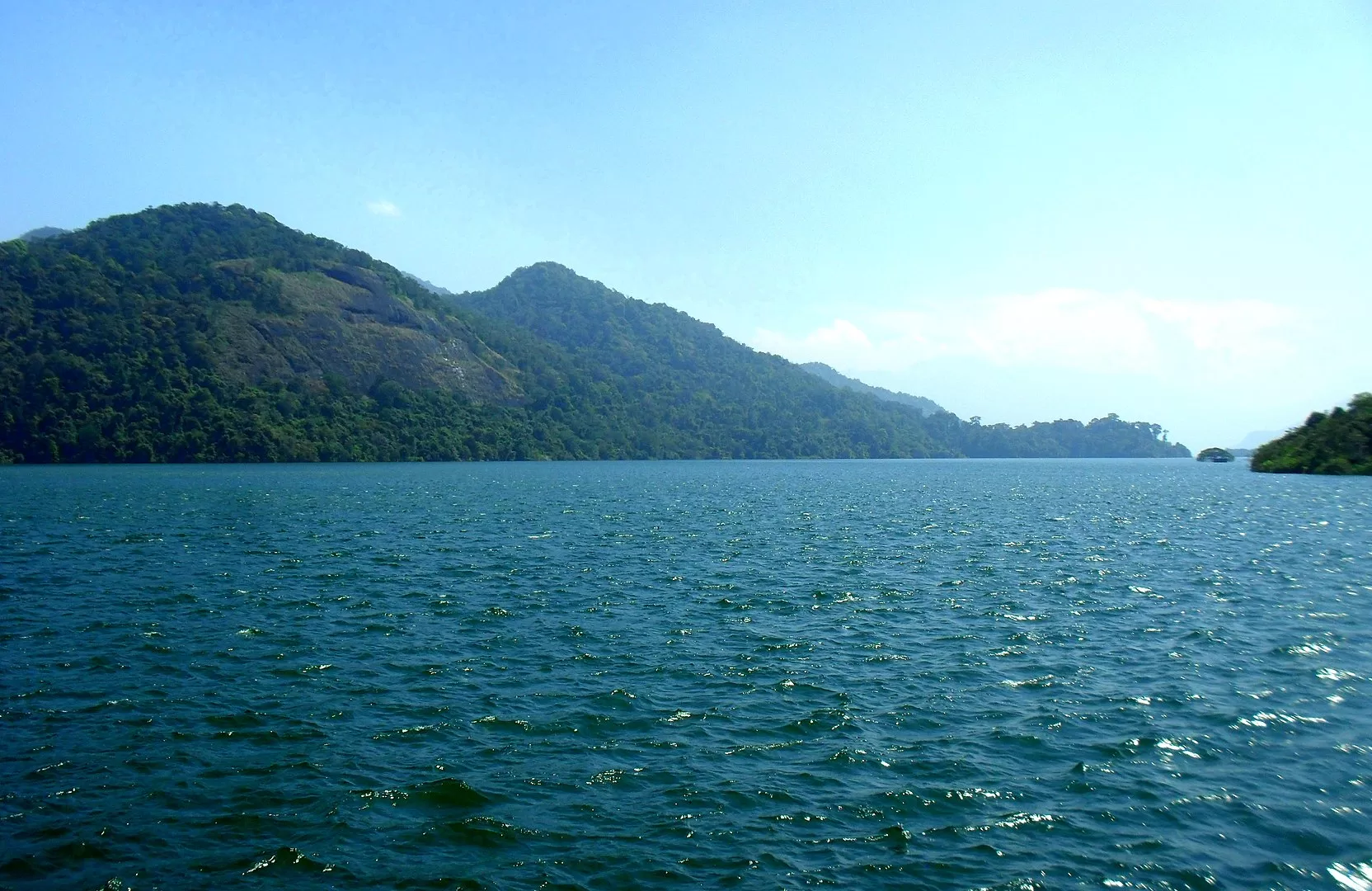 Thenmala Dam