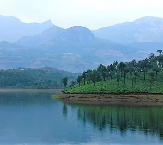 Anayirankal Dam