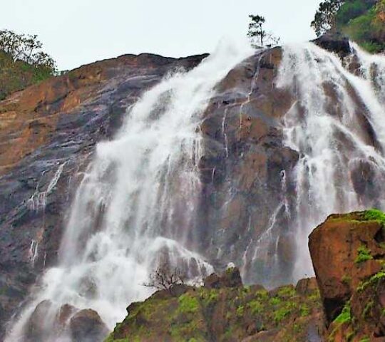 Irachil Para Waterfalls