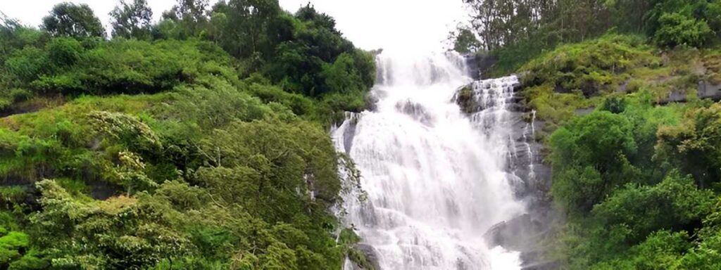 Nayamakad Waterfalls