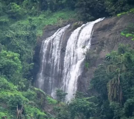 Janakippara Waterfalls