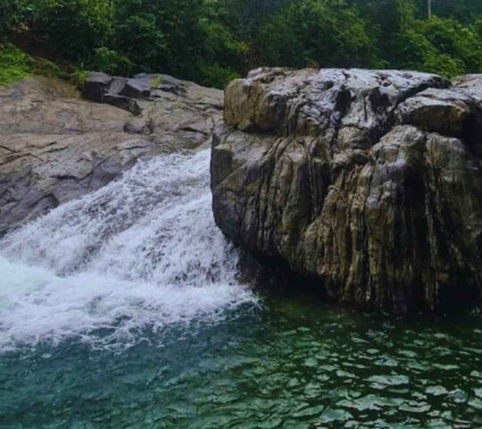 Ekkel Waterfalls