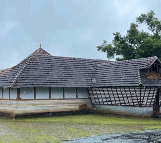 Chalavara Sree Krishna Temple